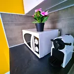 Votre Pied-a-terre Ideal Proche Gare De アパート